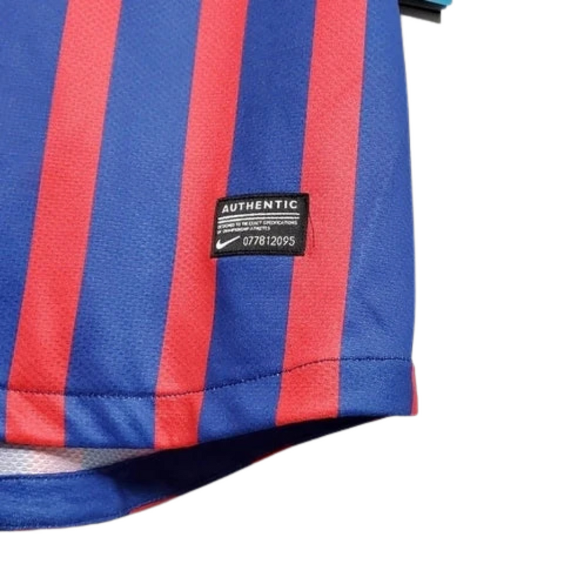 Camisa Barcelona Retrô Azul e Grená Nike - 2011/2012