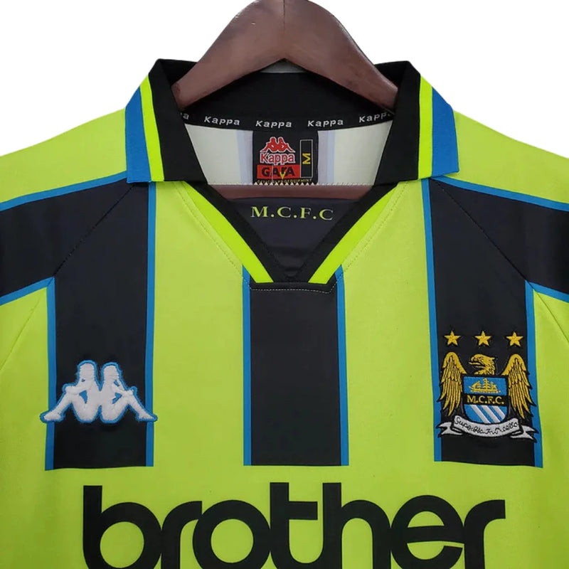 Camisa Manchester City Retrô Amarela e Preta - 1998/1999