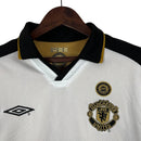 Camisa Manchester United 01/02 Modelo Retrô 100 Anos Masculina- Braca e preta, Dourada e Preta Dupla Face